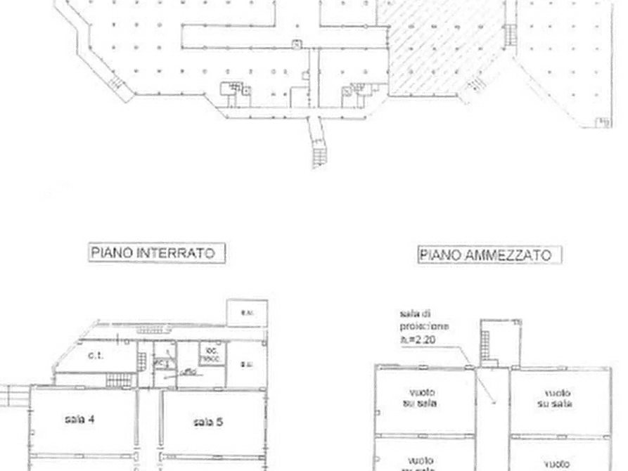 Immagine 25 di Negozio in vendita  in Via Roma  a Corte Franca