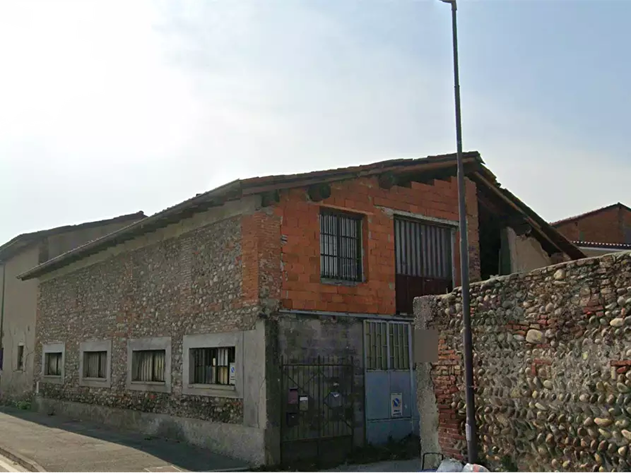 Immagine 5 di Magazzino in vendita  in Via Luoghi a Martinengo