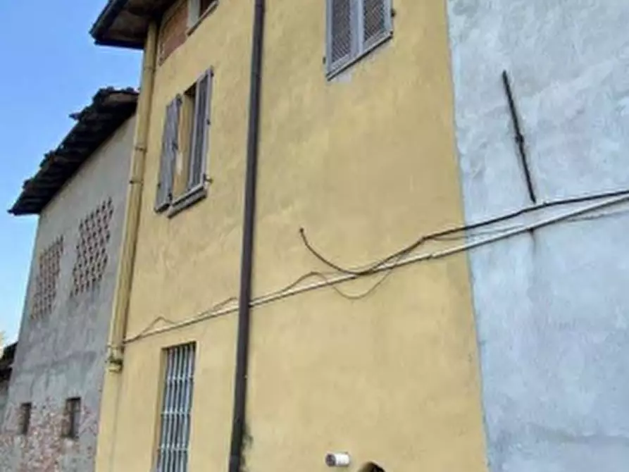 Immagine 3 di Porzione di casa in vendita  in Via Calvenzano a Treviglio
