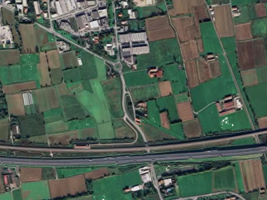 Immagine 11 di Porzione di casa in vendita  in Via Calvenzano a Treviglio