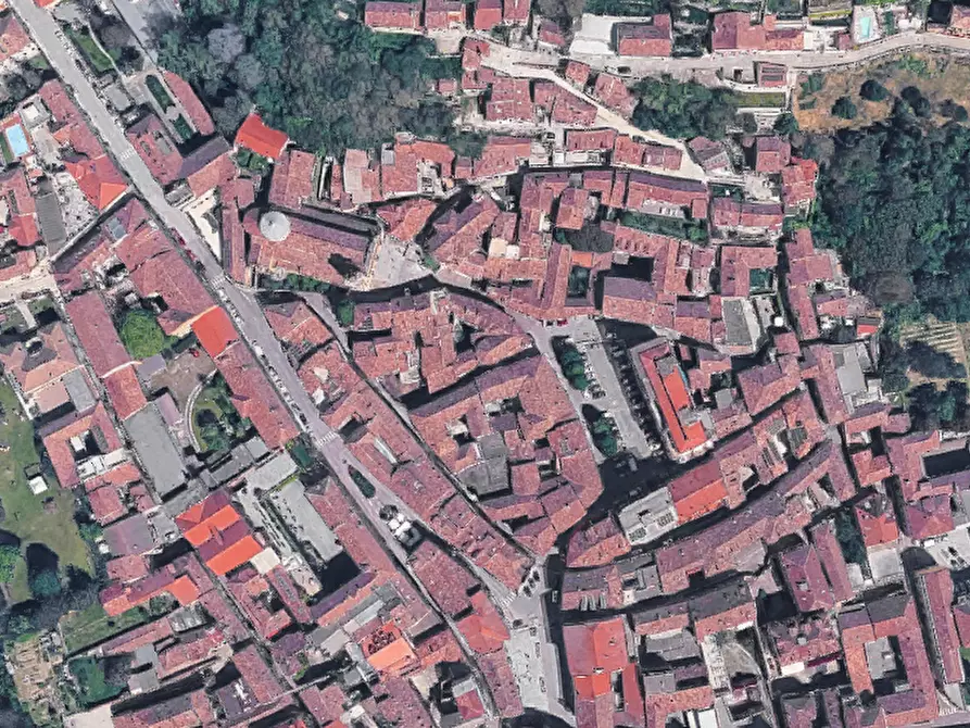 Immagine 16 di Appartamento in vendita  in Via Dante Alighieri a Canelli