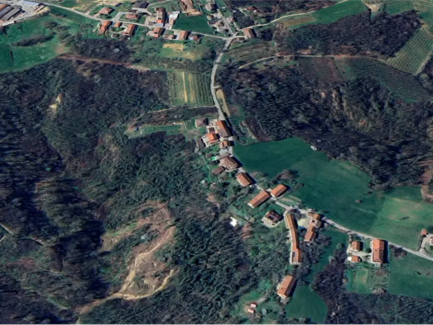 Immagine 11 di Porzione di casa in vendita  in strada Valmaggiore a Valfenera