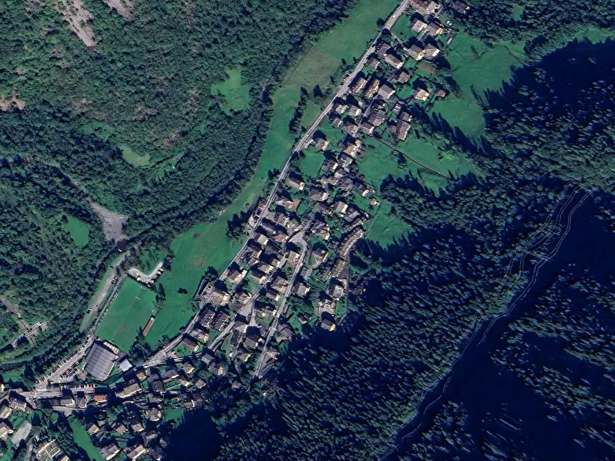 Immagine 3 di Appartamento in vendita  in Via Curò a Valbondione