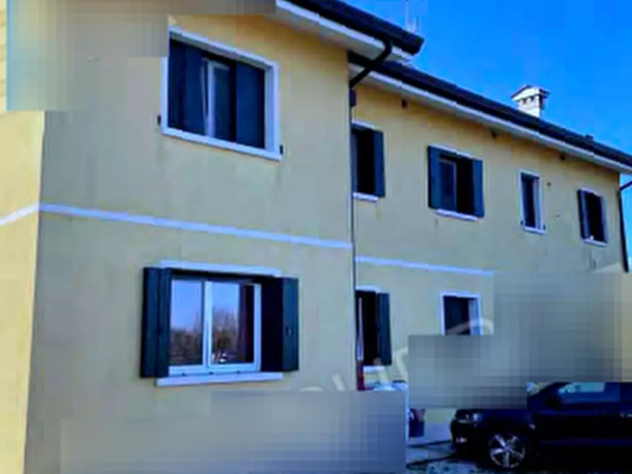 Immagine 6 di Appartamento in vendita  in  Via Manuzza  a San Michele Al Tagliamento