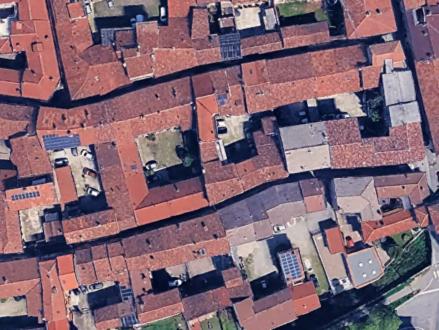 Immagine 11 di Appartamento in vendita  in Via Gaetano Donizetti a Cologno Al Serio