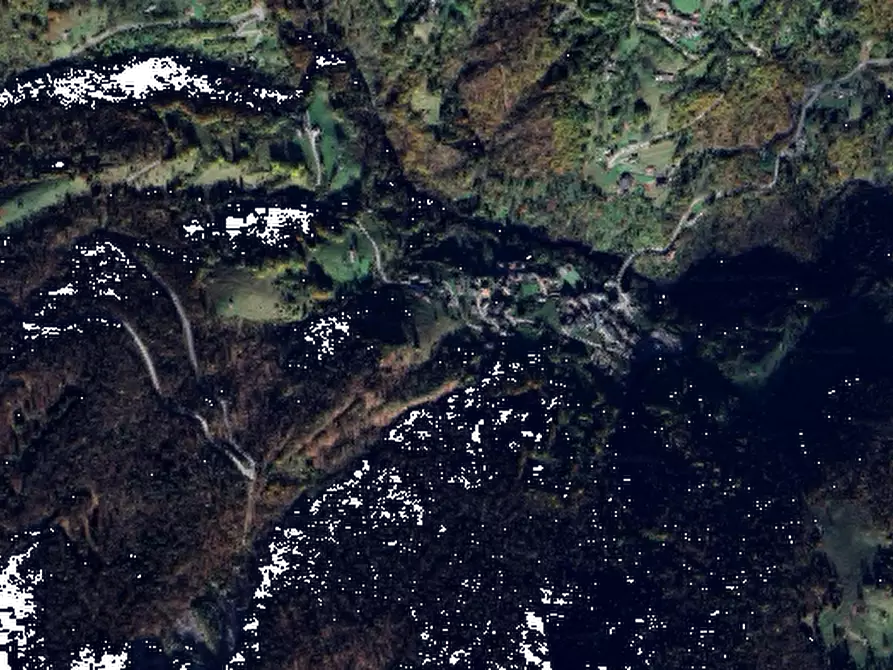 Immagine 15 di Appartamento in vendita  in Via Rava a Valtorta