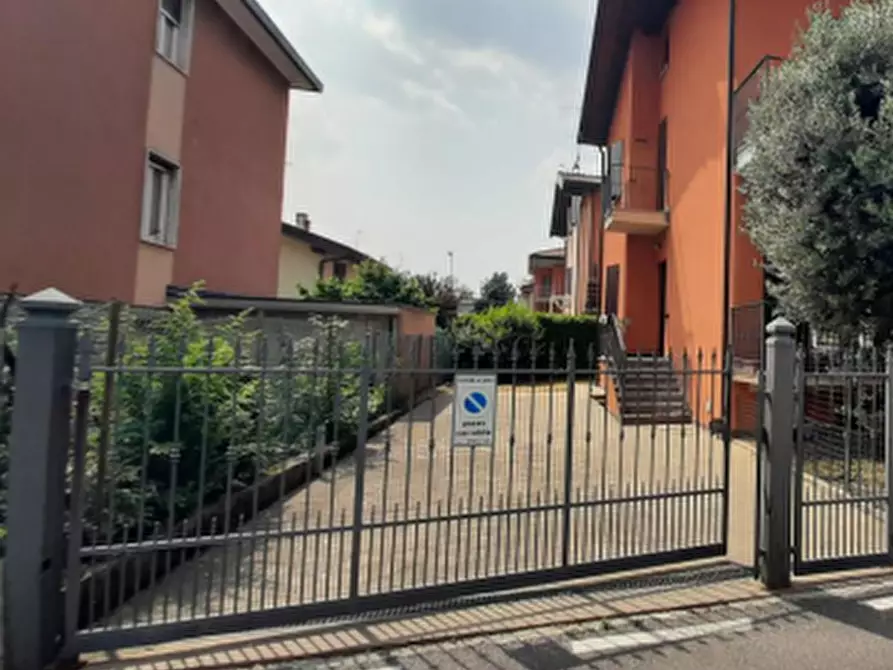 Immagine 5 di Appartamento in vendita  in Via Europa  a Gorle