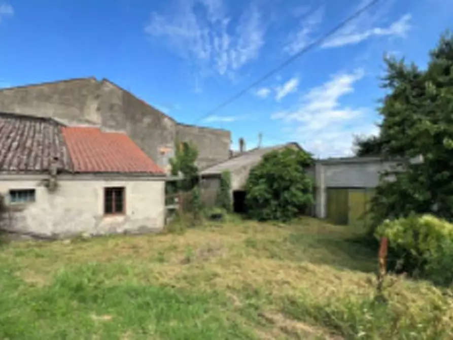 Immagine 6 di Casa indipendente in vendita  in Via Arginone Inferiore a Gavello