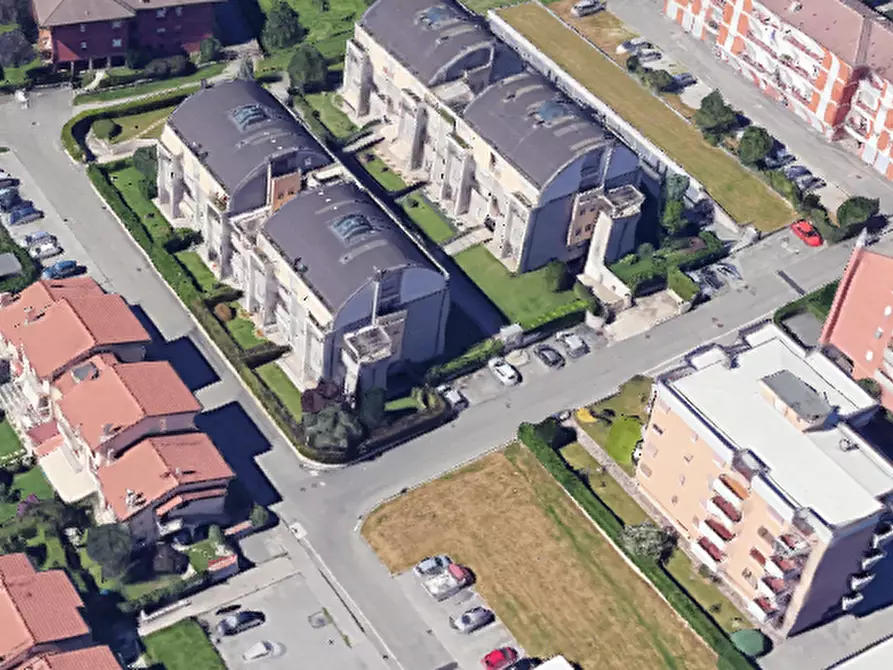 Immagine 26 di Appartamento in vendita  in Via Raffaele Casnedi  a Valmadrera