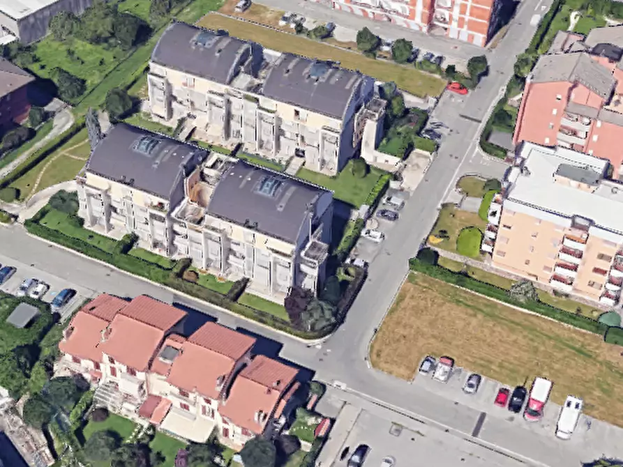 Immagine 29 di Appartamento in vendita  in Via Raffaele Casnedi  a Valmadrera