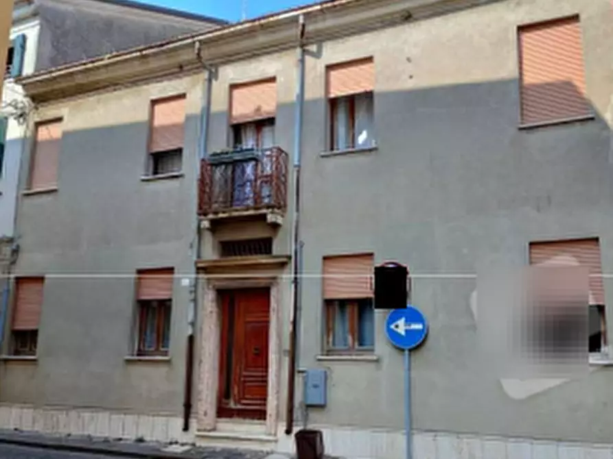 Immagine 1 di Villetta a schiera in vendita  in Via Terranova a Adria