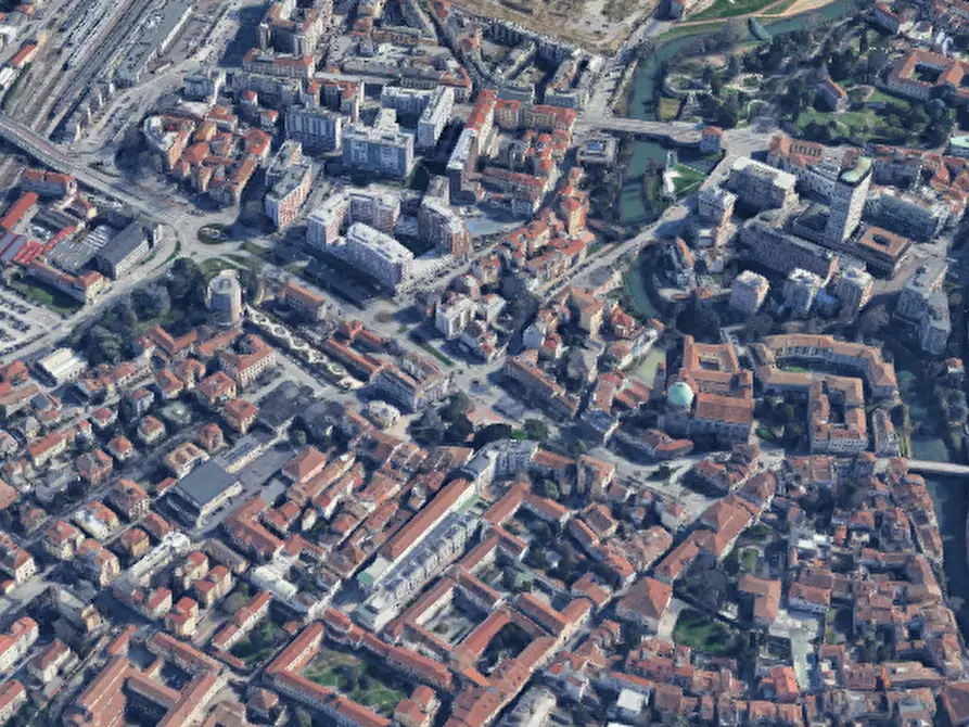 Immagine 13 di Appartamento in vendita  in Via Trieste a Padova