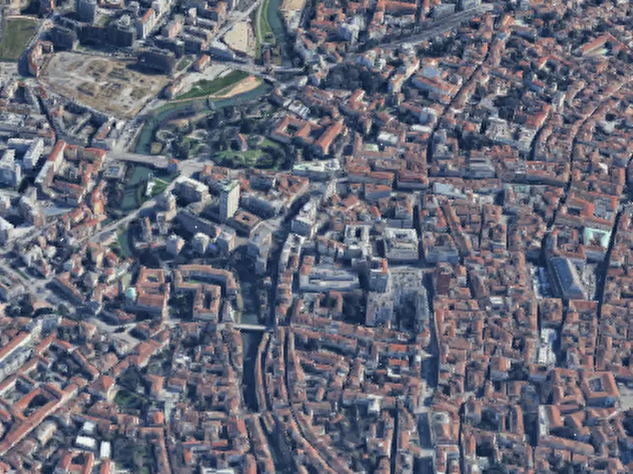 Immagine 16 di Appartamento in vendita  in Via Trieste a Padova