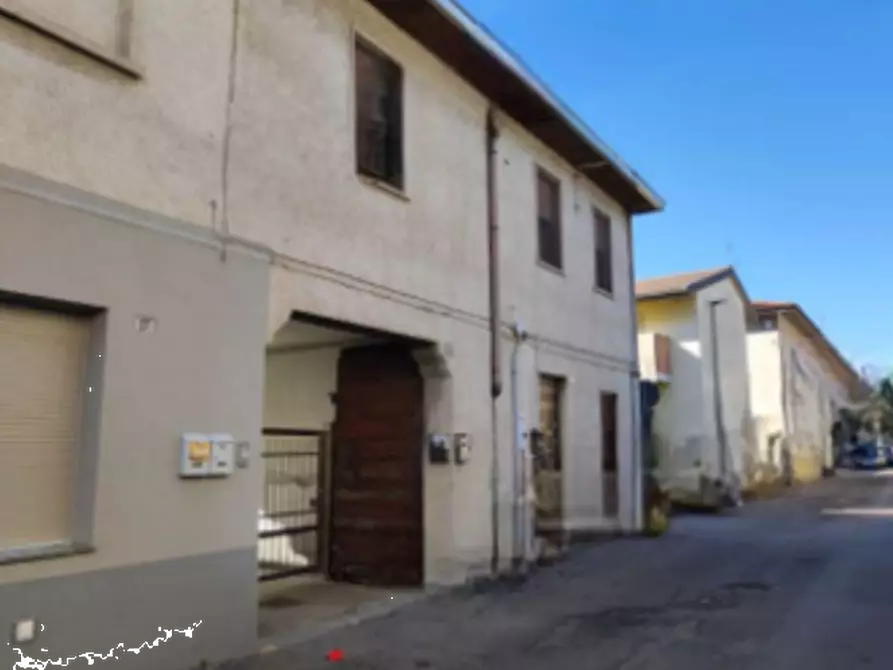 Immagine 2 di Appartamento in vendita  in Via G. Mozzoni a Rescaldina