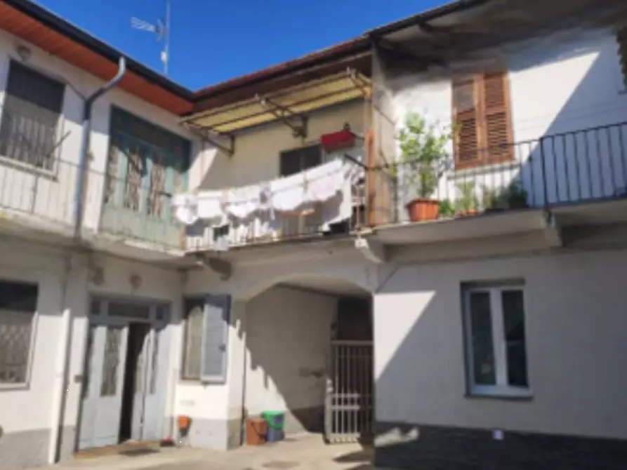 Immagine 3 di Appartamento in vendita  in Via G. Mozzoni a Rescaldina