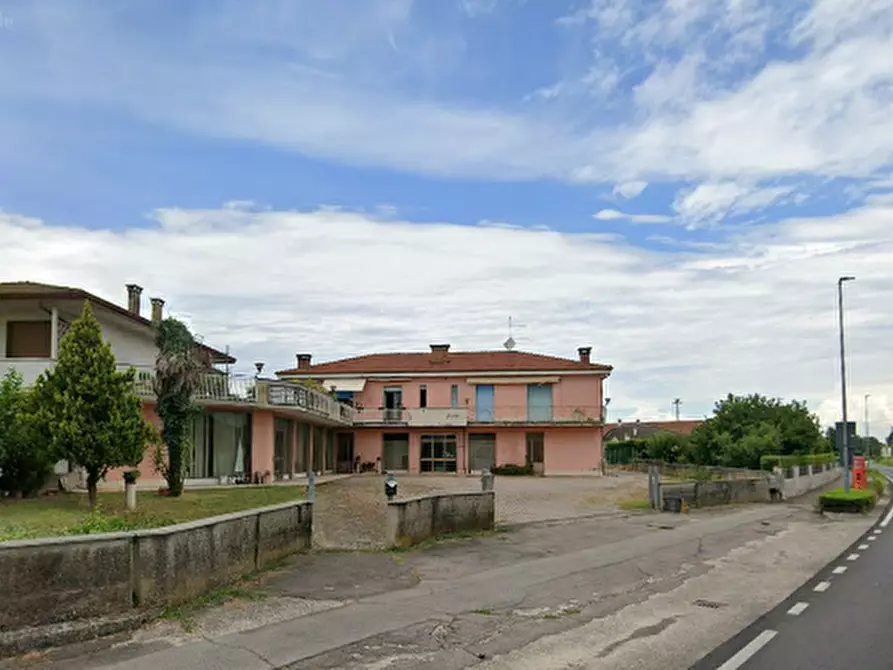 Immagine 25 di Appartamento in vendita  in Via Adige a Urbana