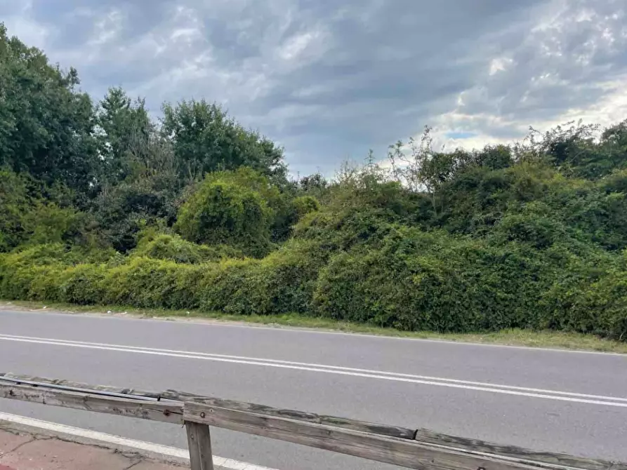 Immagine 1 di Terreno agricolo in vendita  in Via Tommaso Edison a Settimo Milanese