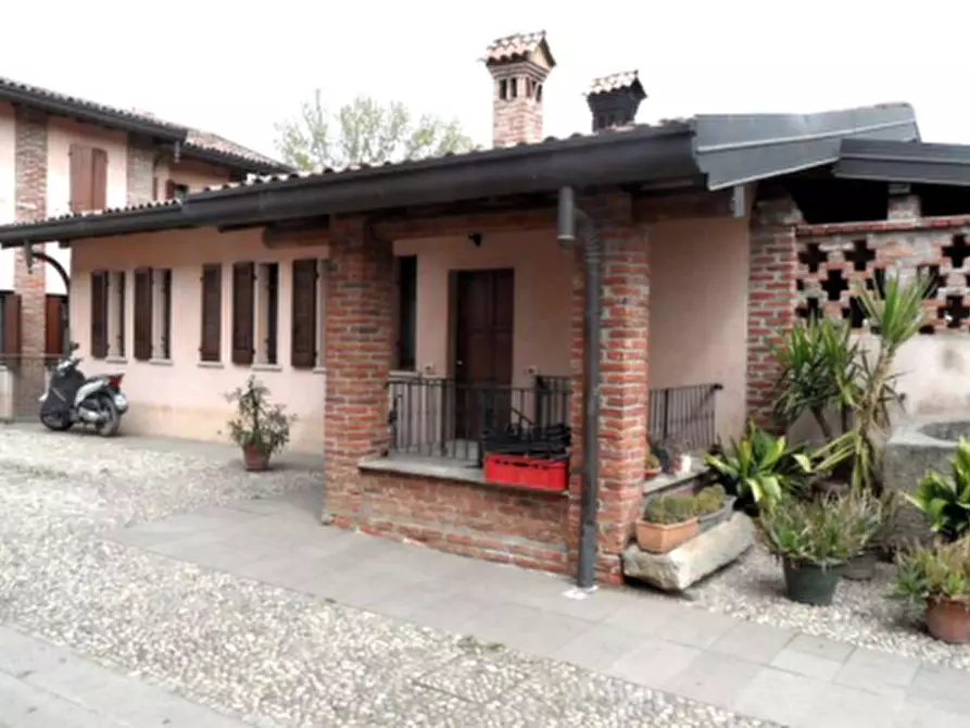 Immagine 12 di Casa indipendente in vendita  in Via dei Conti Biglia a Milano