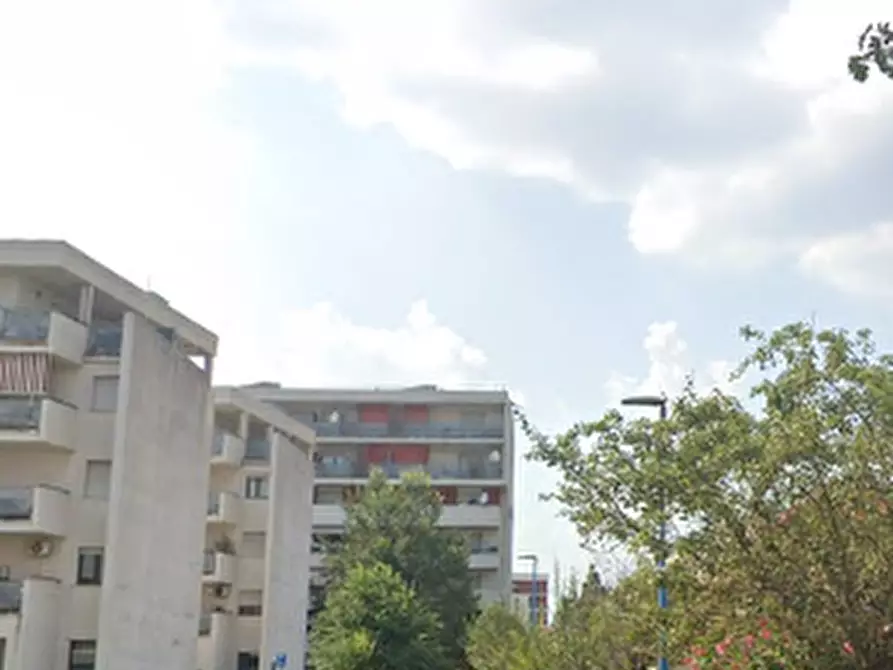 Immagine 12 di Posto auto in vendita  in Via Ugo Aldrighi a Brescia