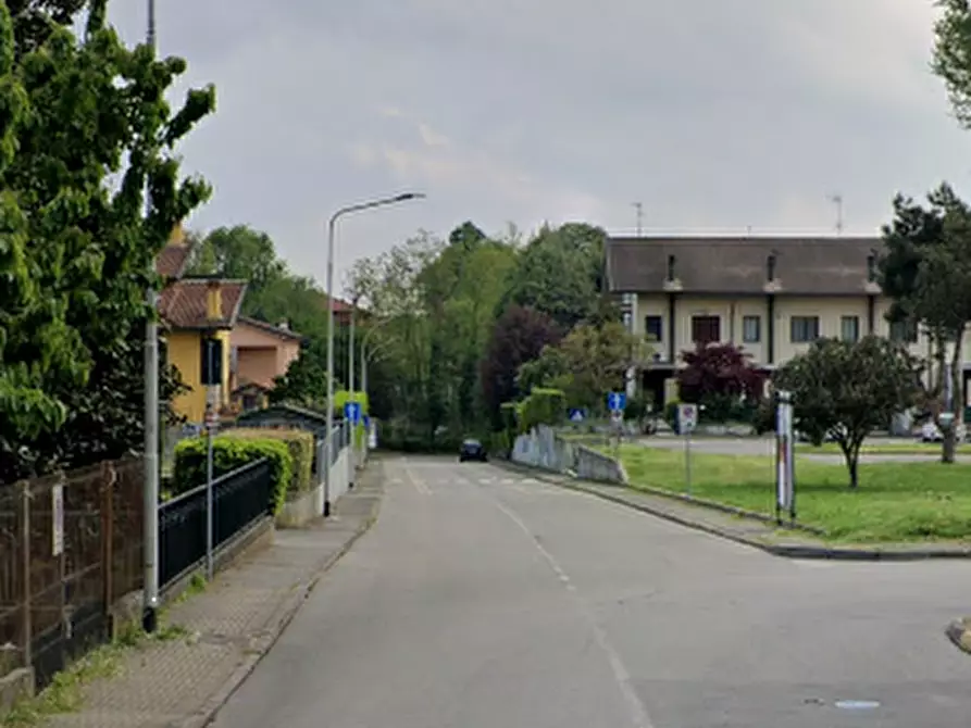 Immagine 7 di Appartamento in vendita  in Via Milano a San Zenone Al Lambro