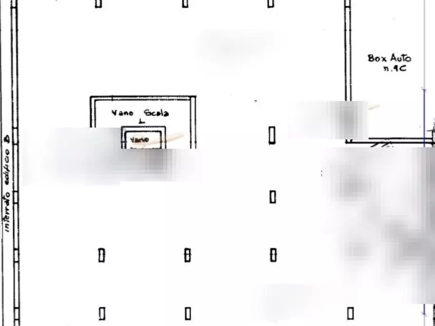 Immagine 13 di Magazzino in vendita  in Via Albert Schweitzer a Roma