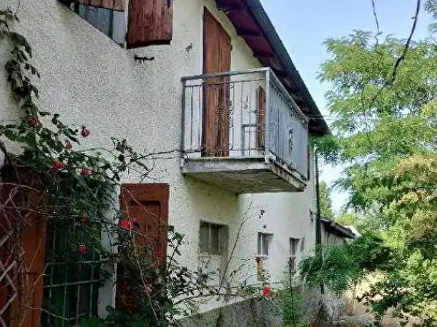 Immagine 1 di Porzione di casa in vendita  in Via Fondovalle Vecchia a Pavullo Nel Frignano