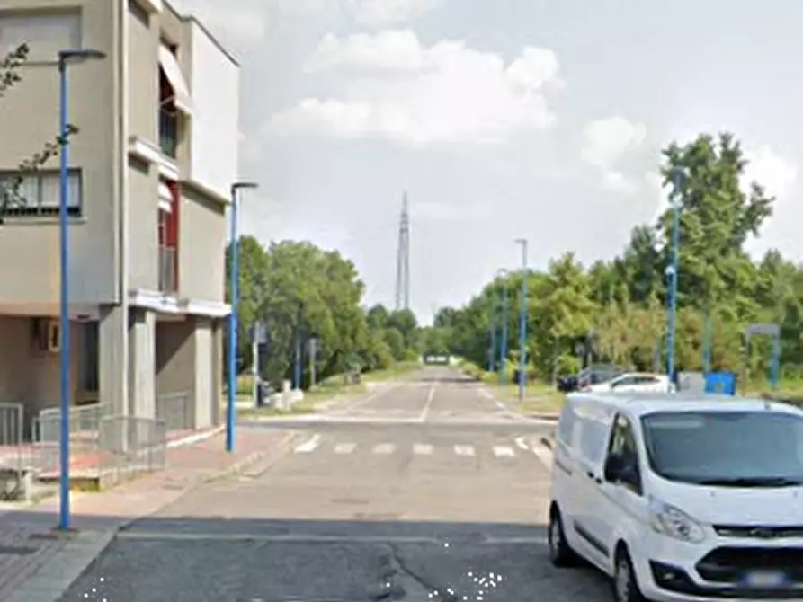 Immagine 8 di Negozio in vendita  in Corso Bazoli  a Brescia