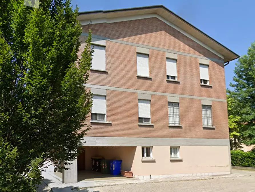 Immagine 11 di Appartamento in vendita  in Via Amos Bartoli  a Reggio Nell'emilia