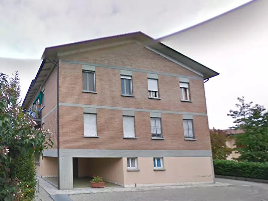 Immagine 12 di Appartamento in vendita  in Via Amos Bartoli  a Reggio Nell'emilia