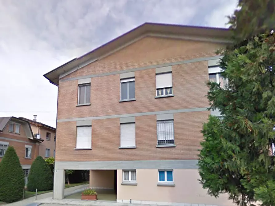 Immagine 13 di Appartamento in vendita  in Via Amos Bartoli  a Reggio Nell'emilia