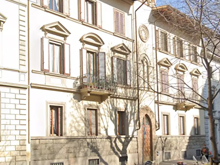 Immagine 6 di Appartamento in vendita  in Viale dei Mille a Firenze