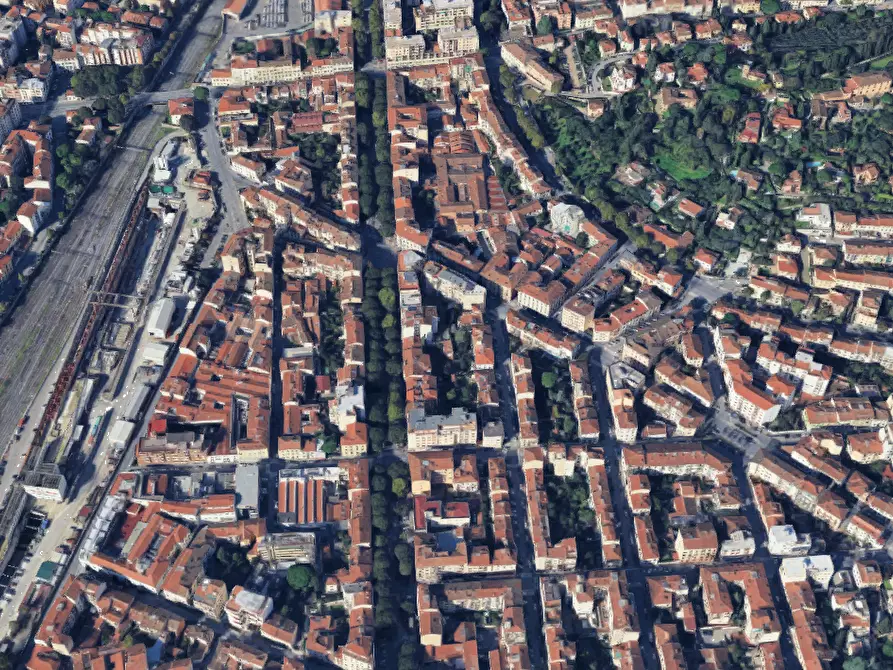 Immagine 14 di Appartamento in vendita  in Viale dei Mille a Firenze