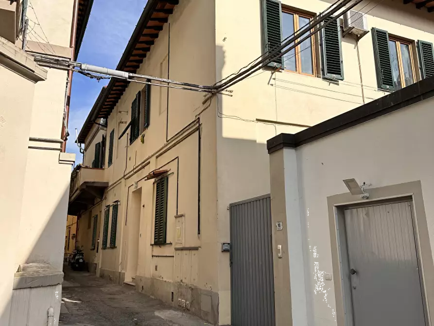 Immagine 4 di Appartamento in vendita  in Via Carlo Pucci a Lastra A Signa