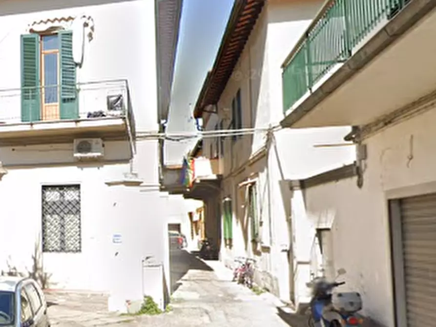 Immagine 6 di Appartamento in vendita  in Via Carlo Pucci a Lastra A Signa