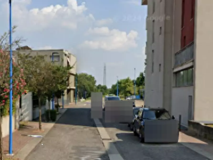 Immagine 28 di Negozio in vendita  in Corso Bazoli  a Brescia