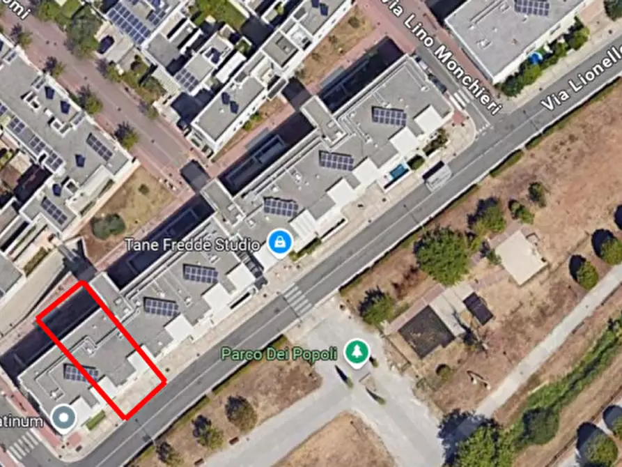 Immagine 30 di Negozio in vendita  in Corso Bazoli  a Brescia