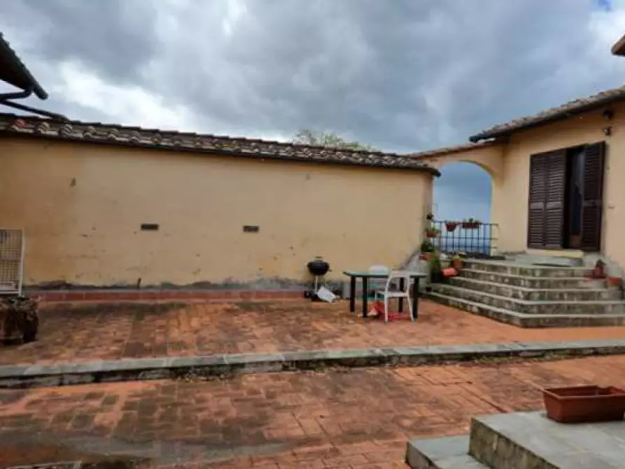 Immagine 9 di Appartamento in vendita  in Via Lucardese a Montespertoli