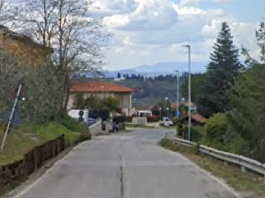Immagine 11 di Appartamento in vendita  in Via Lucardese a Montespertoli