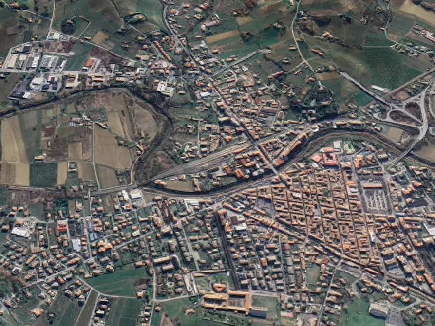 Immagine 19 di Appartamento in vendita  in Via S. Carlo a Nizza Monferrato