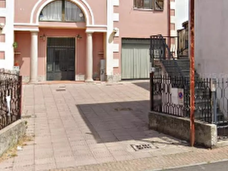 Immagine 7 di Negozio in vendita  in Via Giuseppe Mazzini  a Orio Litta