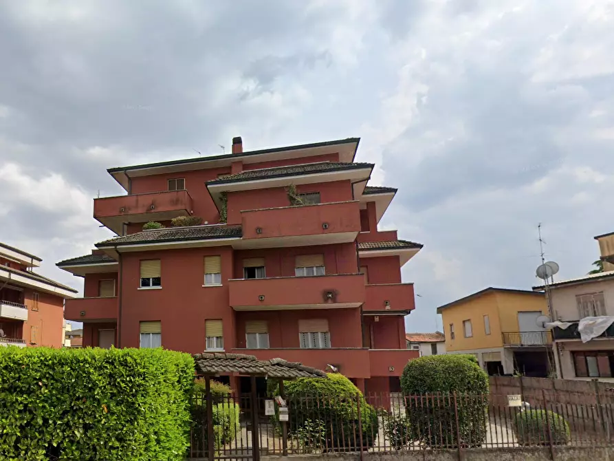 Immagine 10 di Appartamento in vendita  in Via Armando Diaz a Sant'angelo Lodigiano