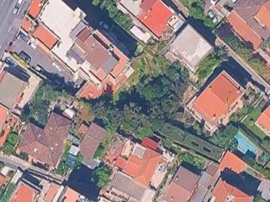 Immagine 9 di Magazzino in vendita  in Via dei Bonacolsi a Roma