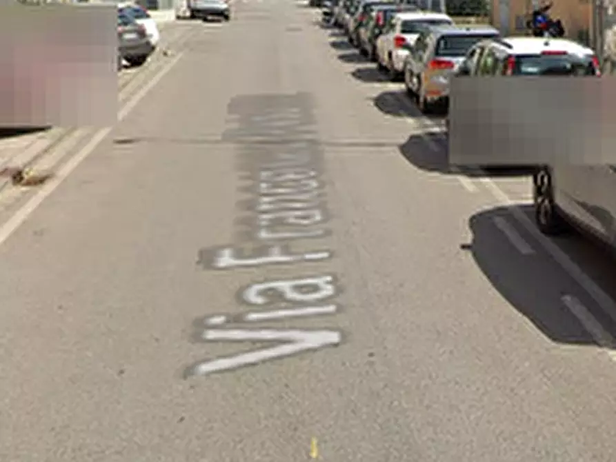 Immagine 4 di Ufficio in vendita  in Via Francesco Petrarca  a Calenzano