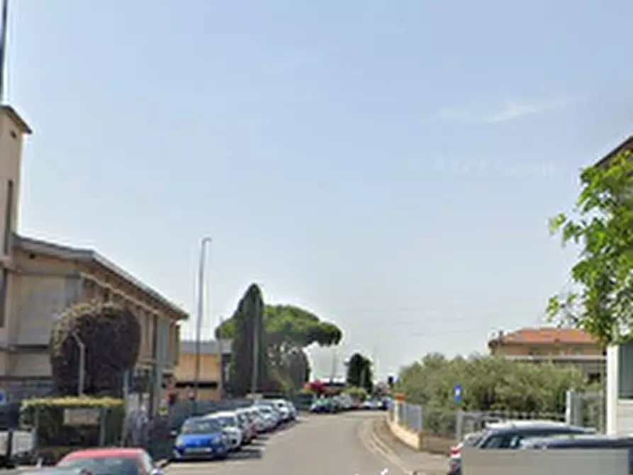 Immagine 5 di Ufficio in vendita  in Via Francesco Petrarca  a Calenzano