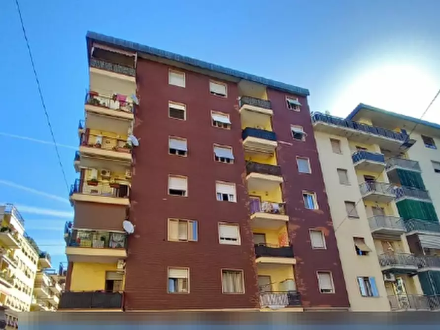 Immagine 2 di Appartamento in vendita  in Via Torino a Prato