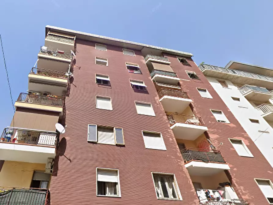 Immagine 17 di Appartamento in vendita  in Via Torino a Prato