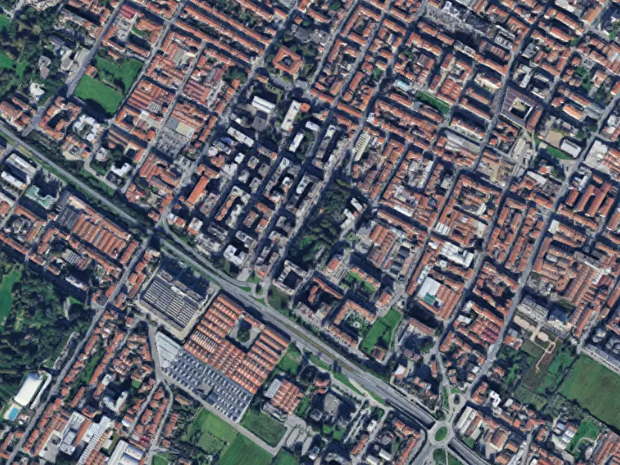 Immagine 20 di Appartamento in vendita  in Via Torino a Prato