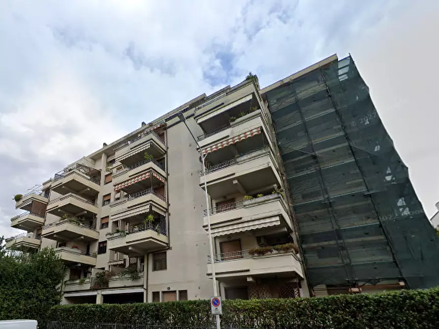 Immagine 10 di Appartamento in vendita  in Via Attilio Cerutti a Prato
