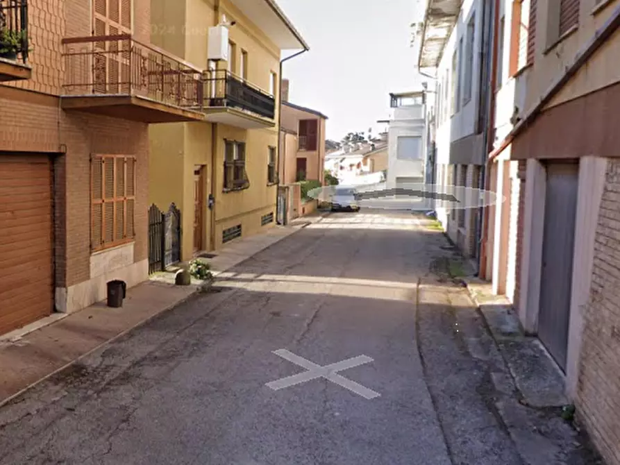 Immagine 14 di Appartamento in vendita  in Via Ugo Foscolo a Monte Urano