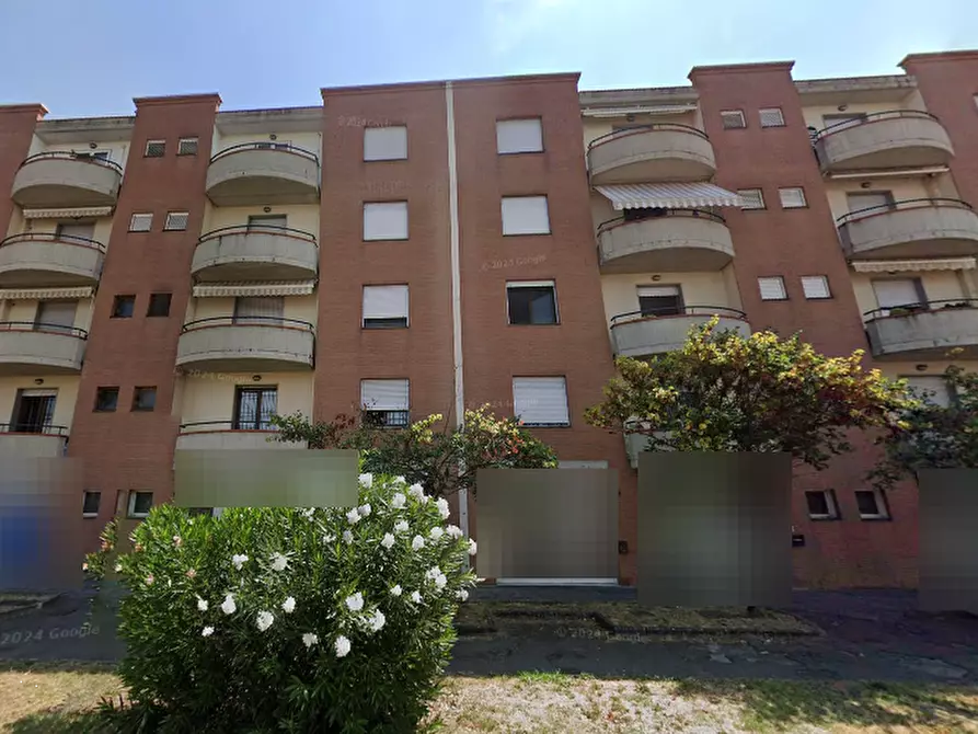 Immagine 3 di Appartamento in vendita  in Via Barberinese  a Campi Bisenzio